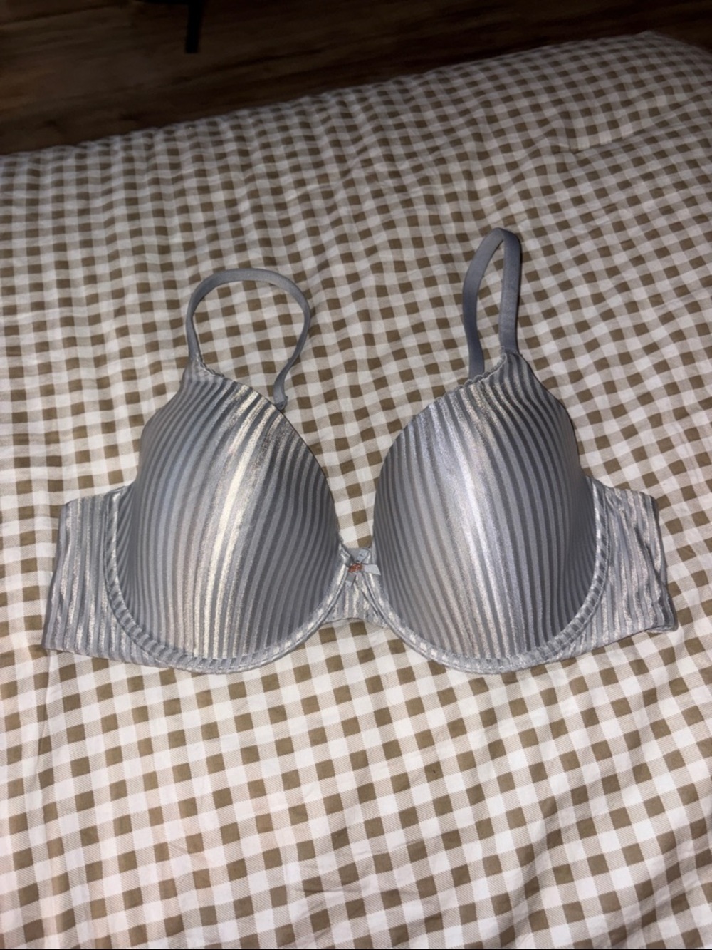 Victoria Secret Bra - Picture 2 of 4